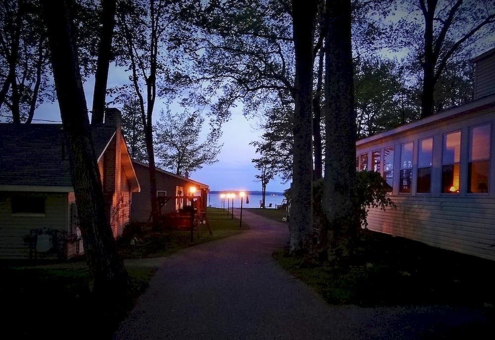 Sunset Resort Prudenville Extérieur photo