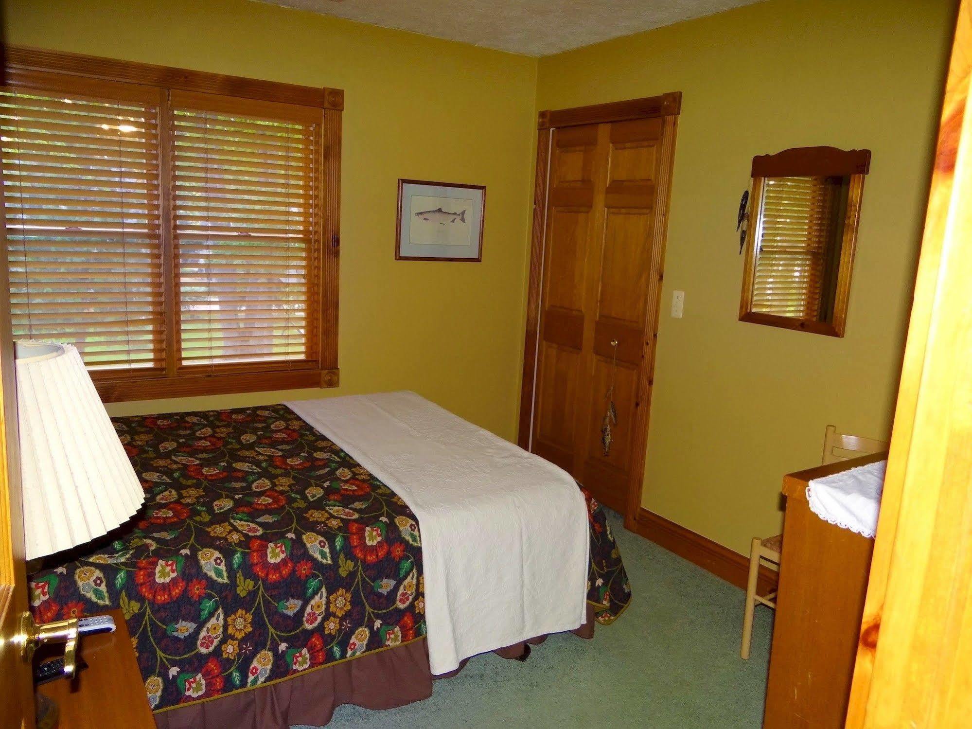 Sunset Resort Prudenville Extérieur photo
